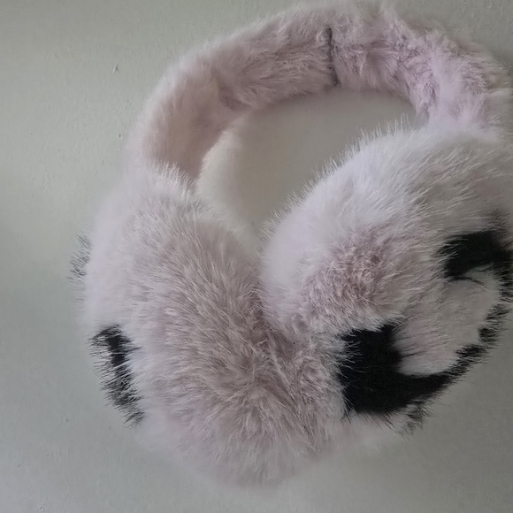 Soft Pink Furry Chic Chic Earmuffs - Picture 5 of 5